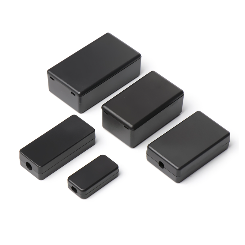 Unique Electronics Gadgets - 2 pezzi nuova scatola nera impermeabile