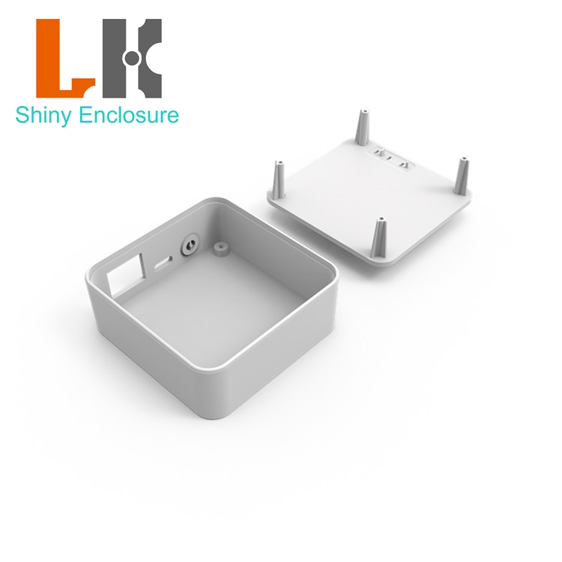 Custodia per interruttore con  - Unique Electronics Gadgets recensione e prezzo